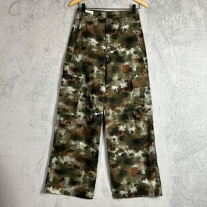 Levi's Baggy Cargo Pants‎ Womens 23 Green Abstract Camo Wide Leg A6077-0000